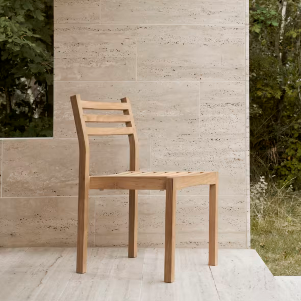 AH501 havestol, spisebordsstol af Carl Hansen & SØn designet af Alfred Homann på terrasse