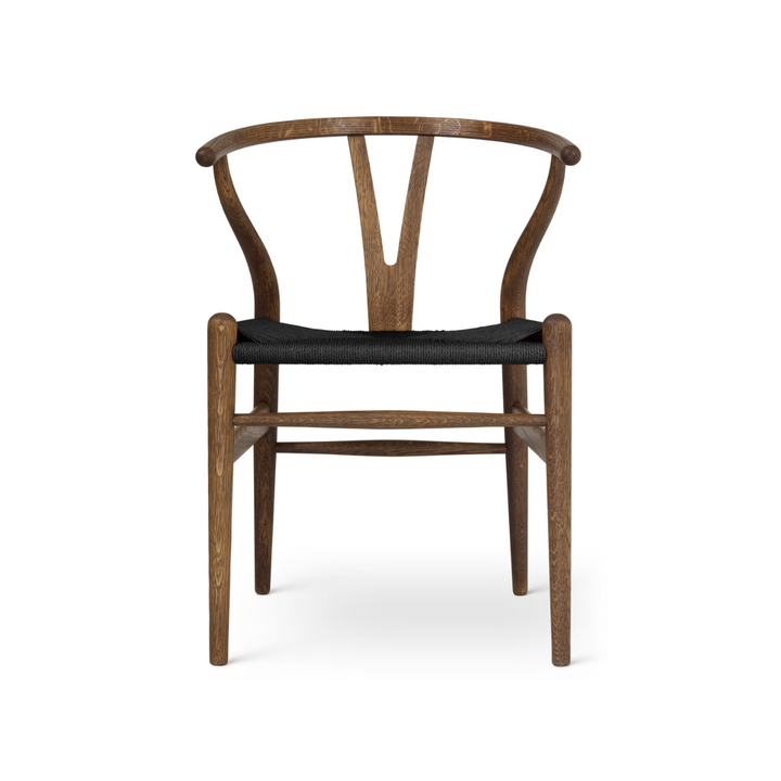 CH24 y-stol af Hans J. Wegner i røget olieret eg