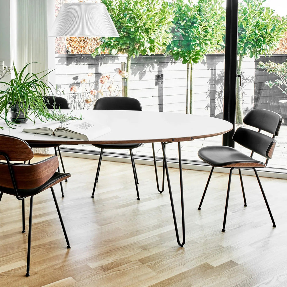 Miljobillede af spisebord fra Naver.