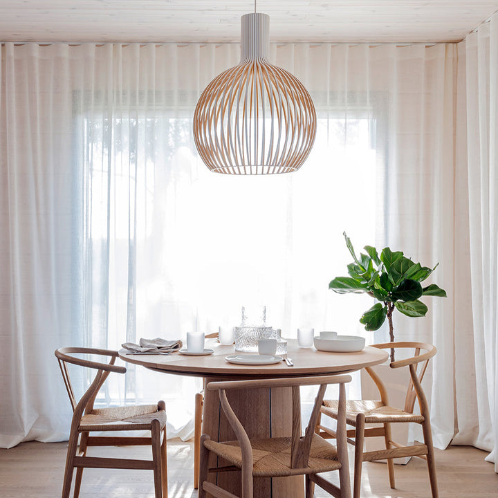 Octo 4240 pendel fra Secto Design i hvid