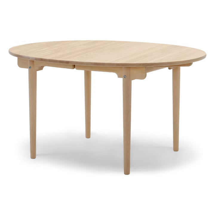 Klassisk CH337 spisebord fra Carl Hansen & Søn i Sæbe Eg