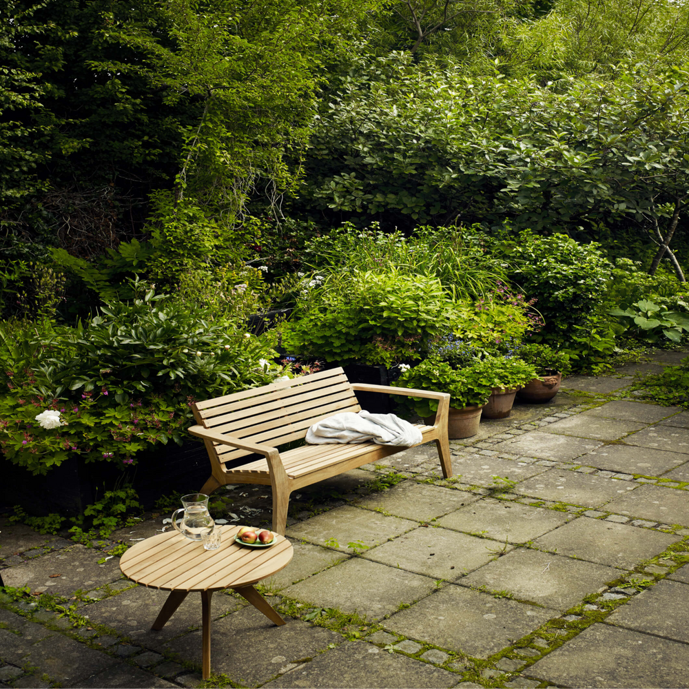 Havebænk med ryglæn fra Skagerak, modellen hedder regatta