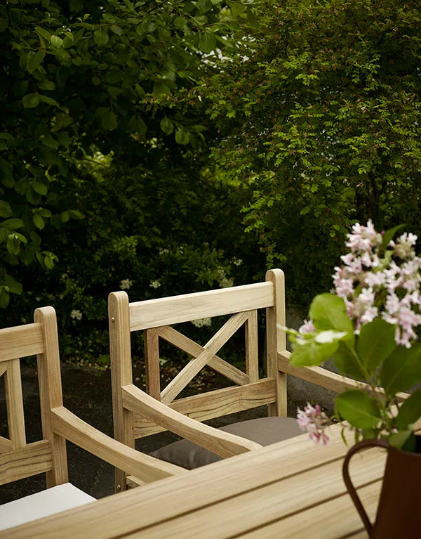 Havesæt med bænk og stole fra Skagerak