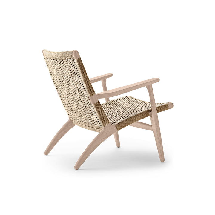 Hans J. Wegner stol, håndflettet design fra Carl Hansen & Søn