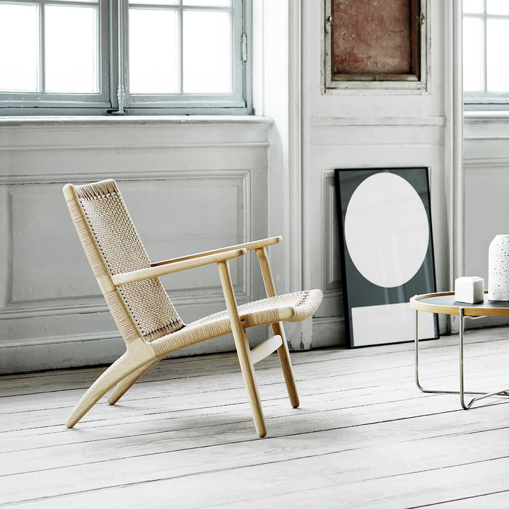 Hans J. Wegner stol, håndflettet design fra Carl Hansen & Søn