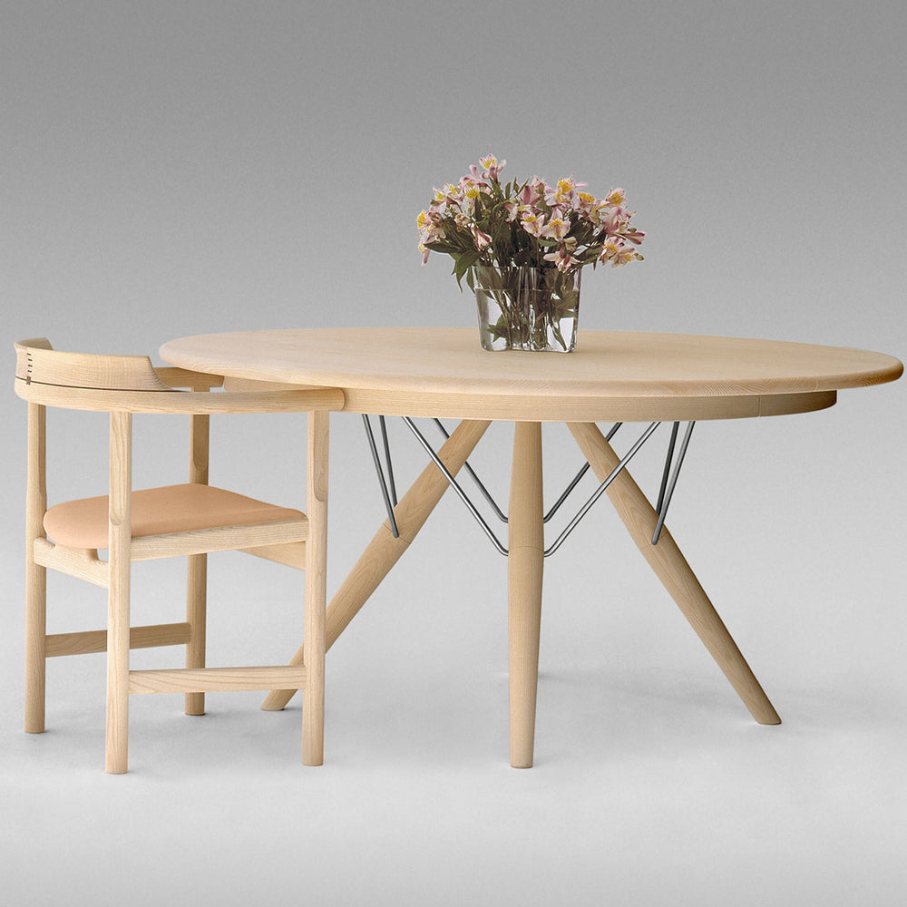 pp75/140 spisebord fra PP Møbler designet af Hans J. Wegner