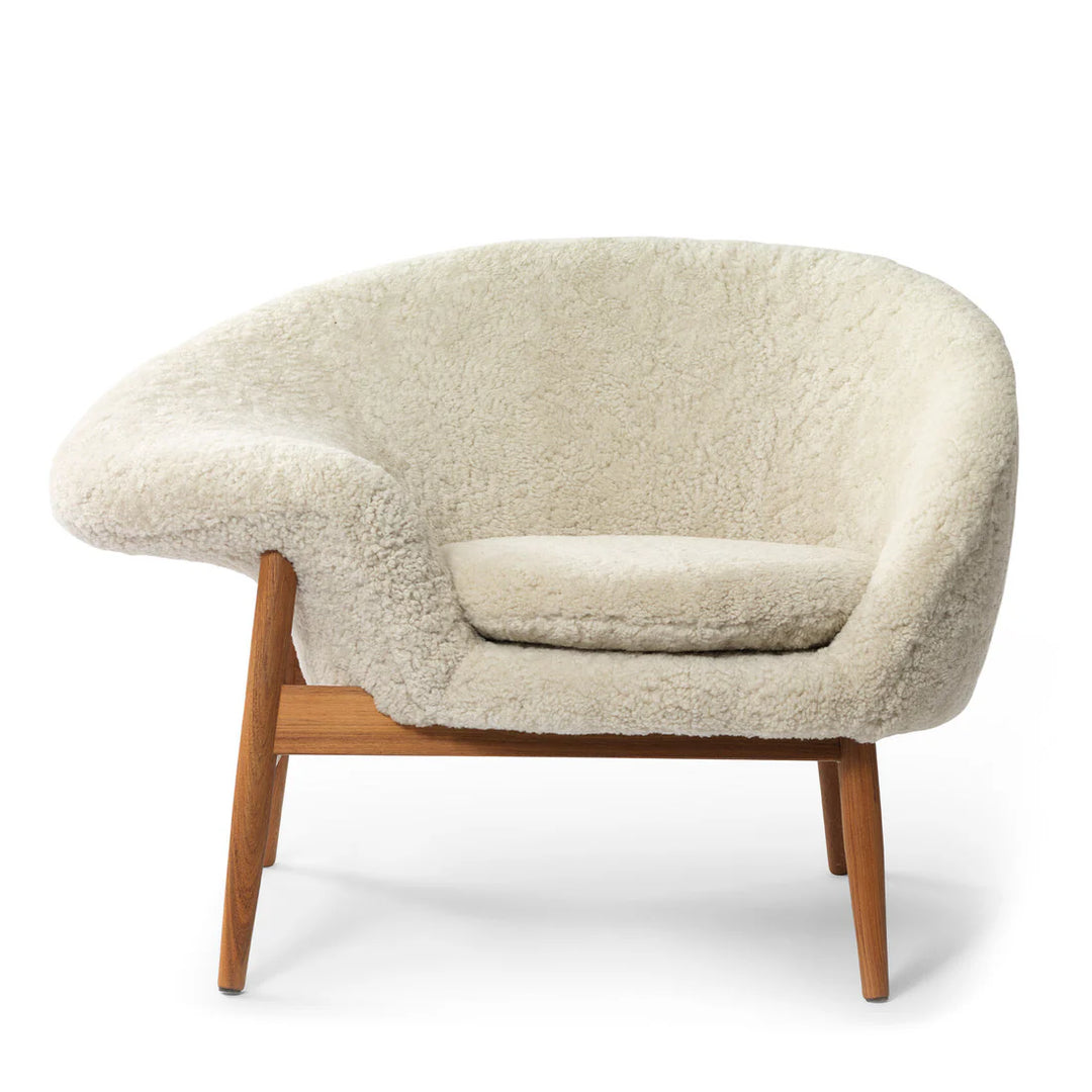 Fried Egg loungestol, sheepskin