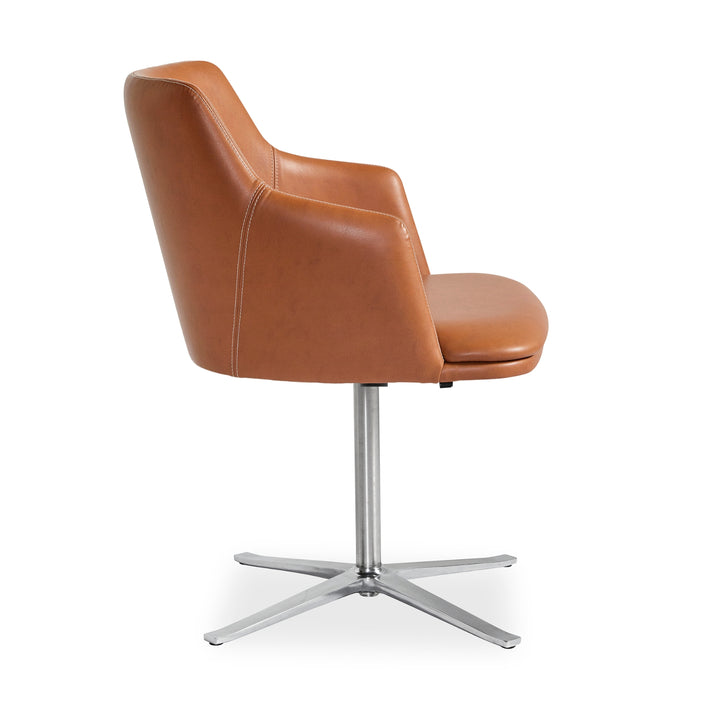 Spisebordsstol 55 fra Skovby i cognac med krom stel
