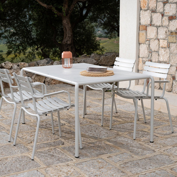 AVANTI havebord i aluminium fra HOUE, farven er hvid