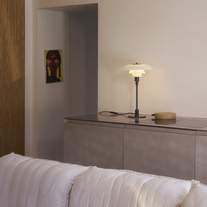 PH 3/2 table Gloss
