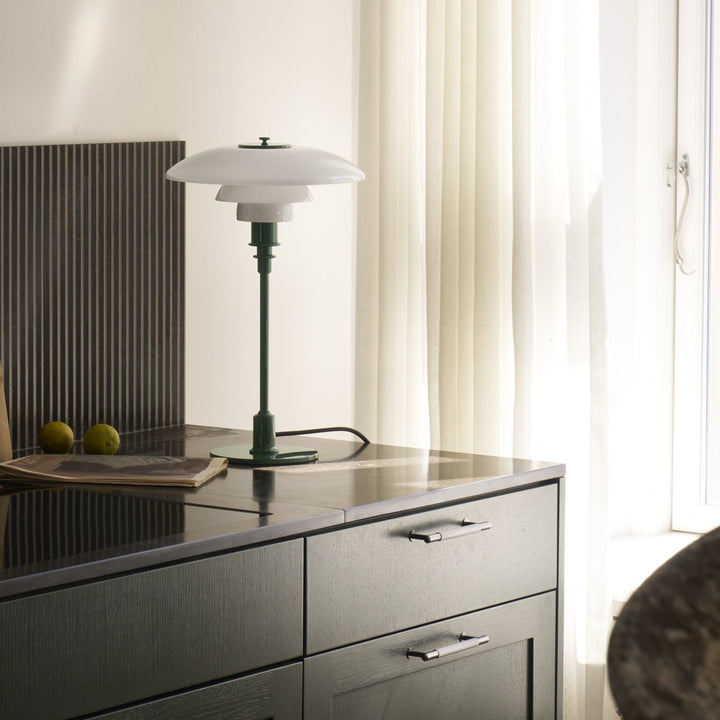 PH 3/2 table Gloss