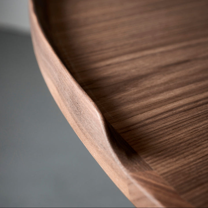 No. 55 sofabord fra Aakjaer Furniture i valnød detailjer