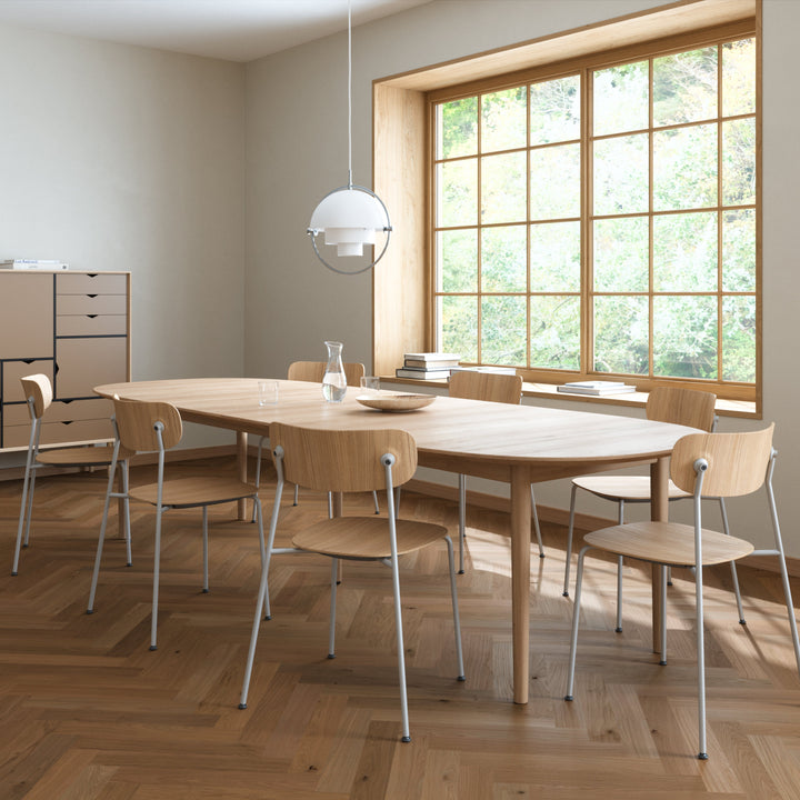 Andersen Furniture spisebord i sæbebehandlet eg med mulighed for at forlænge