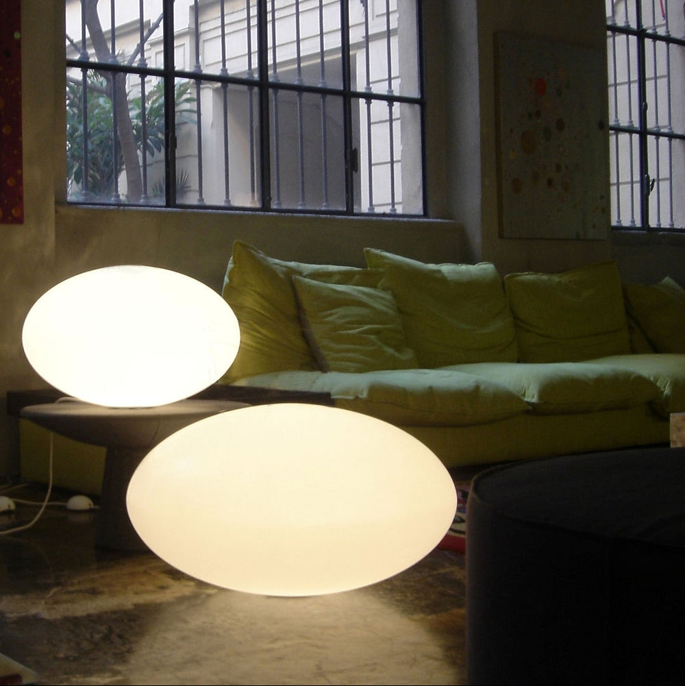 Cph Lightning eggy pop in bordlampe gulvlame i stue