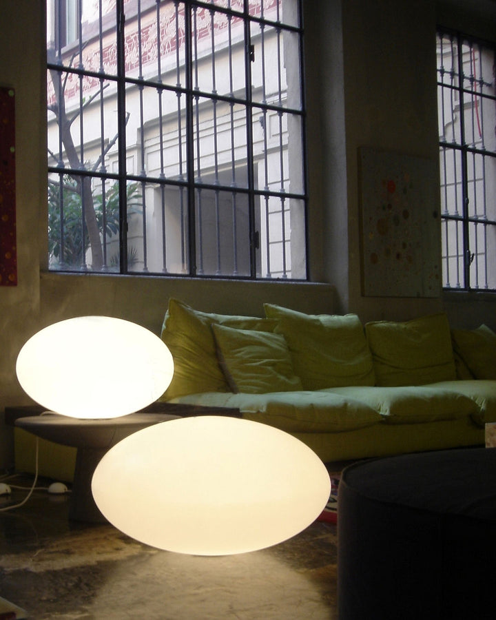 Cph Lightning eggy pop in bordlampe gulvlame i stue