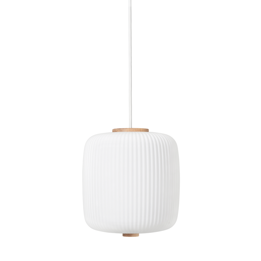 EK61 opal pendel loftslmpe fra Carl Hansen & Søn