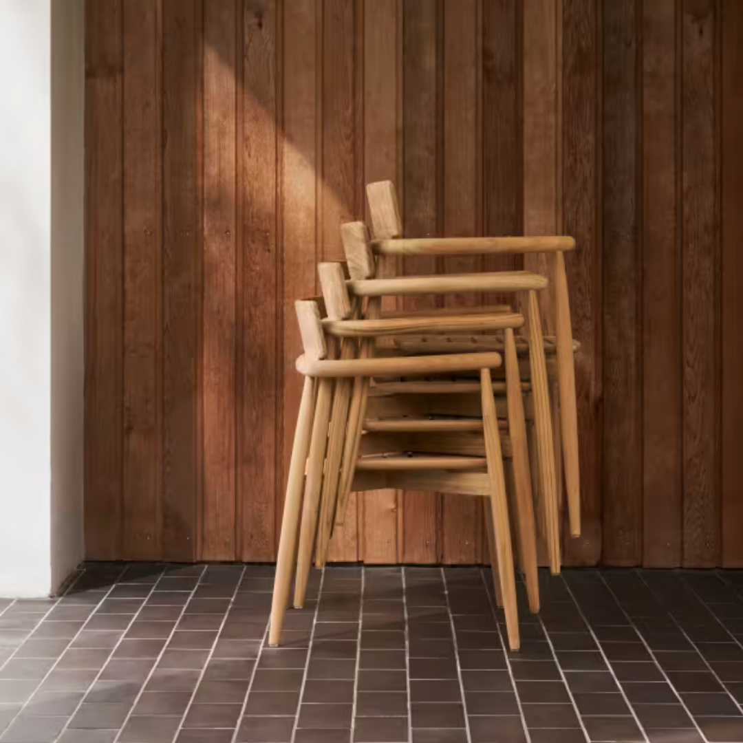 EOO8 Outdoor Spisebordstol havestol stablet