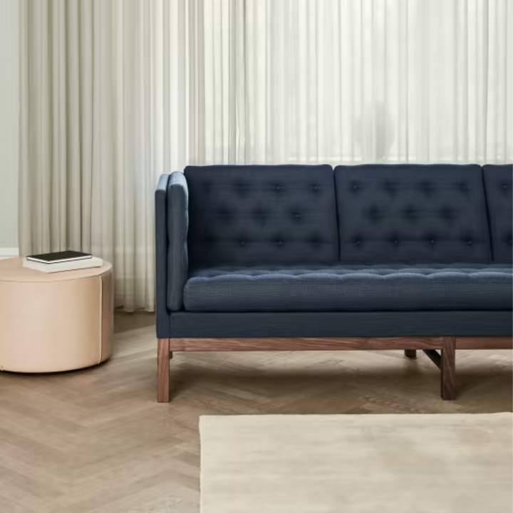 EJ 315 sofa fra Fredericia Furniture model 1523 designet af Erik Ole Jørgensen. Klassisk design til din stue. 