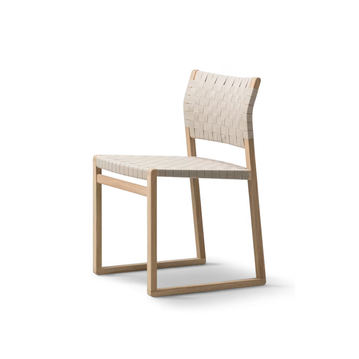 HM61 spisebordsstol fra Fredericia Furniture er designet af Børge Mogensen i 1958