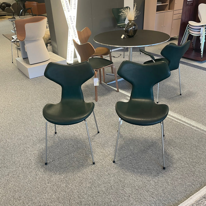 2 stk. Fritz Hansen Grand Prix 3130 Editions stol - Udstillingsmodel