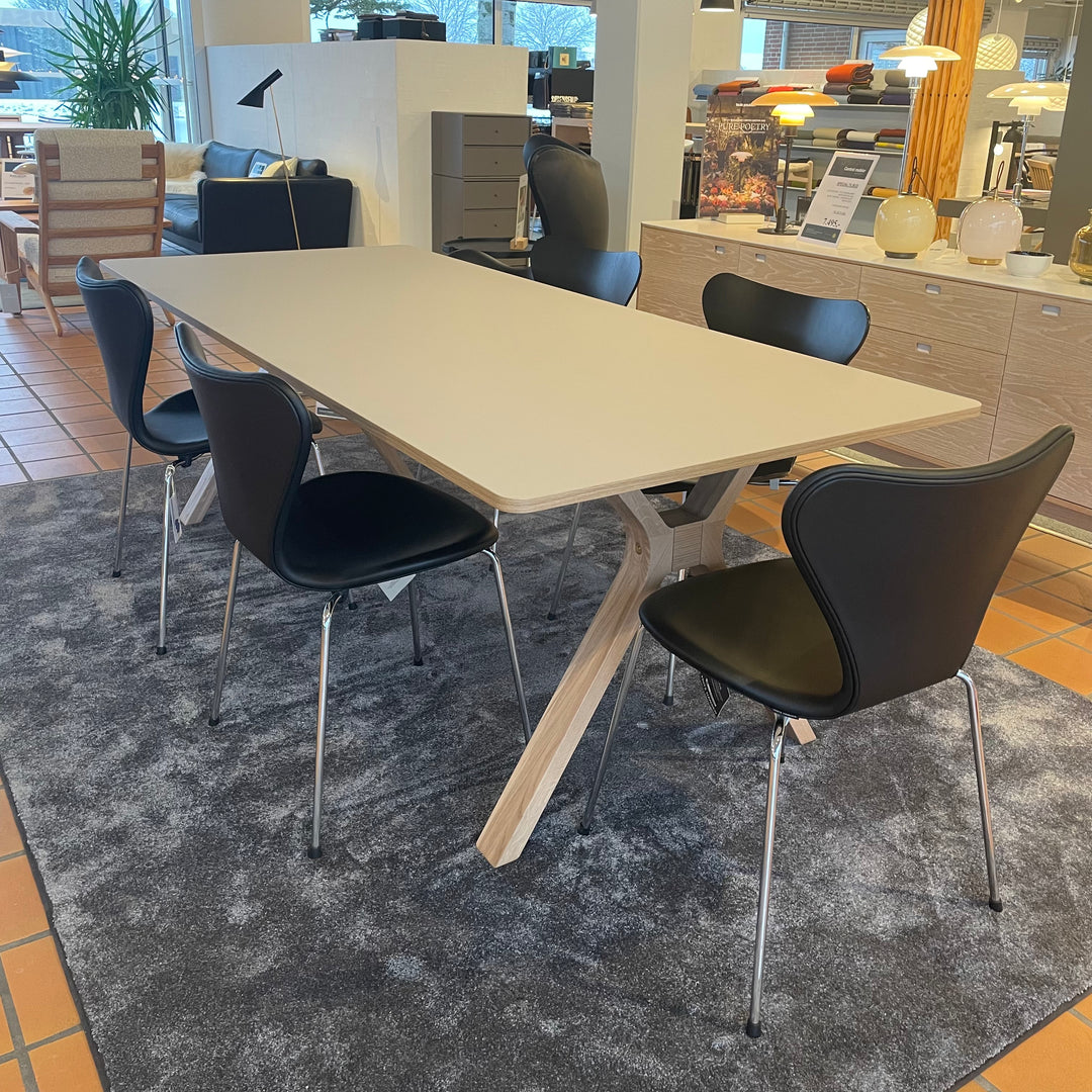 Andersen Furniture 'Space Add' spisebord - Udstillingsmodel