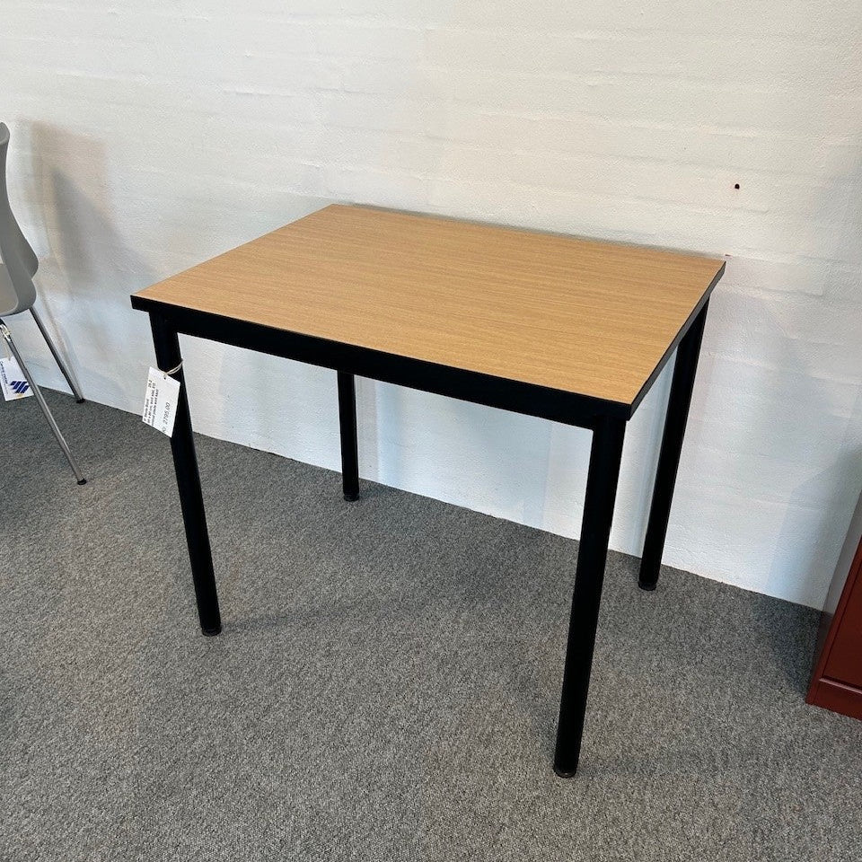 International Funiture IF-skolebord - Udstillingsmodel
