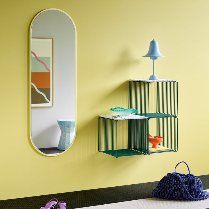 Panton Wire single fra Montana designet af Verner Panton i farven Pine
