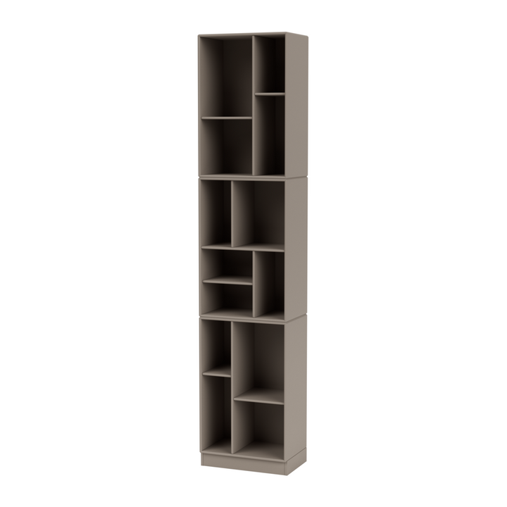 LOOM smal bogreol fra Montana Selection i farven Truffle