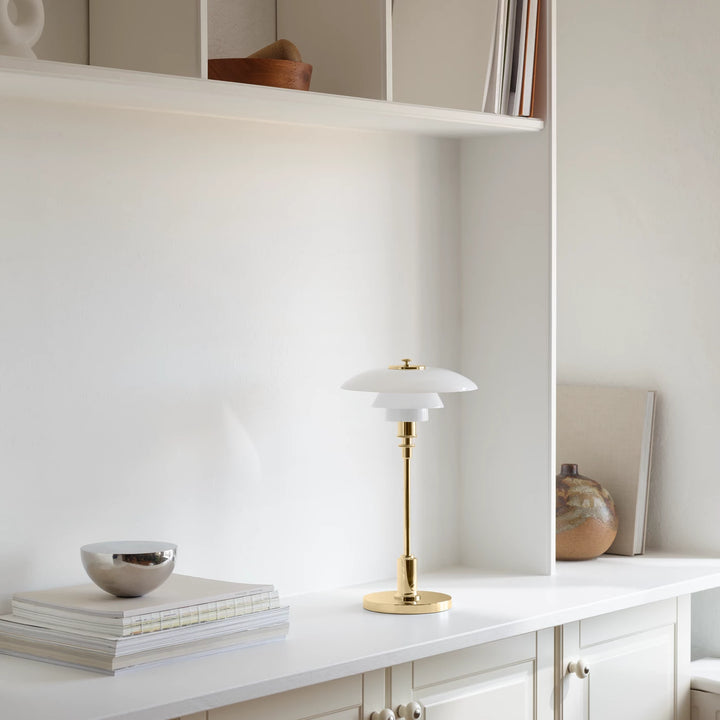 PH 2-1 bordlampe fra Louis Poulsen af Poul Henningsen i messing