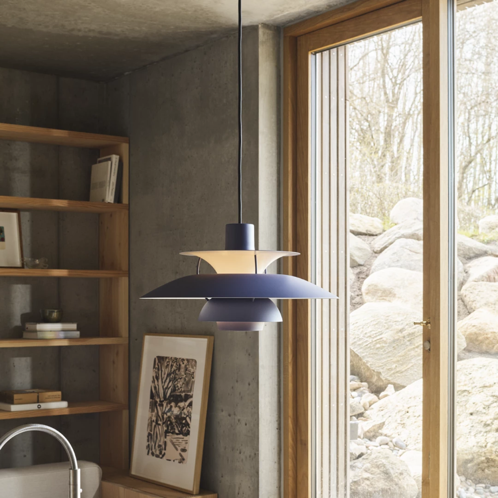 Den klassiske PH 5 lampe fra Louis Poulsen. 