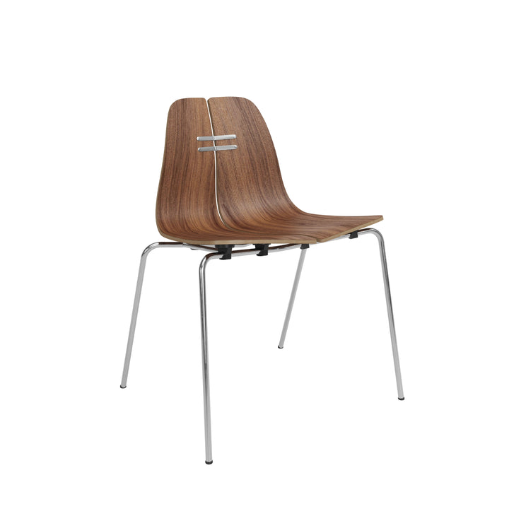PK3 Chair designet af Poul Kjærholm for Fritz Hansen i valnød med krom ben
