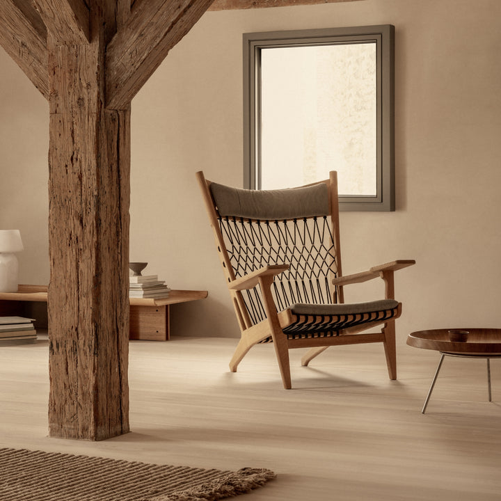 PP129 Netstolen – Hans J. Wegner for PP Møbler i stue