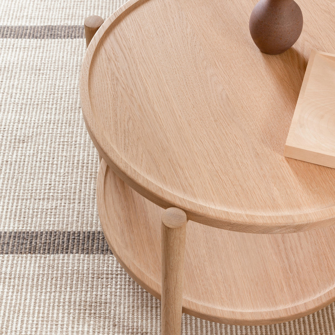 pp35/54 bakkebord fra PP møbler designet af Hans J. Wegner detaljer