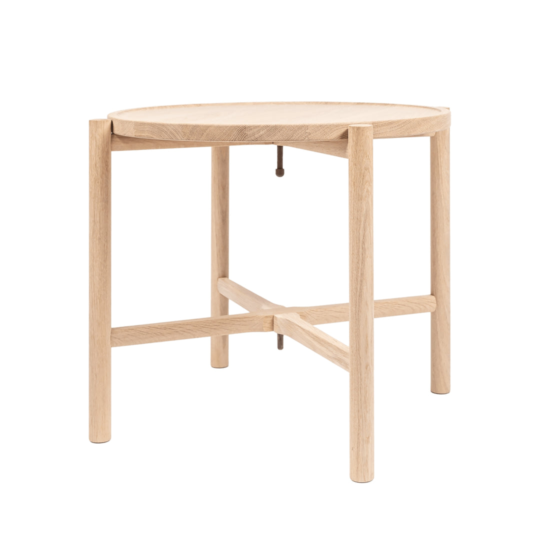 pp35/54 bakkebord fra PP møbler designet af Hans J. Wegner i eg