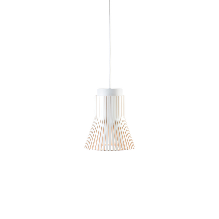 Petite 4600 pendel loftslampe fra Secto Design i hvid