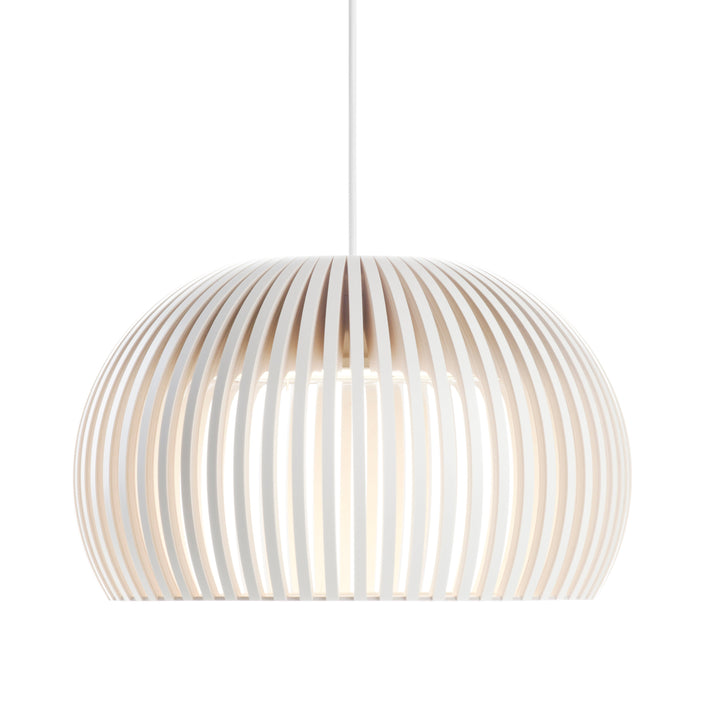 Atto 5000 pendel loftslampe fra Secto Design i hvid