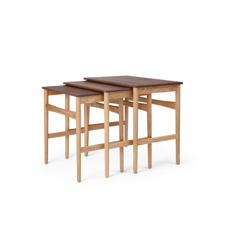 Sideborde i sæt af 3 fra Carl Hansen og Søn, olieret valnød + eg