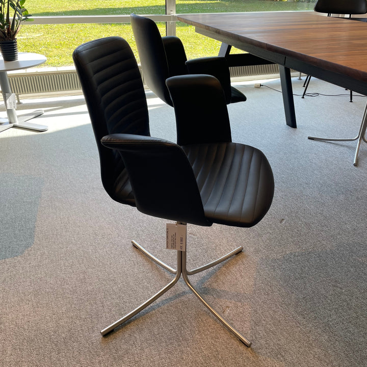 Epic Slim stole fra Skipper Furniture - Udstillingsmodel