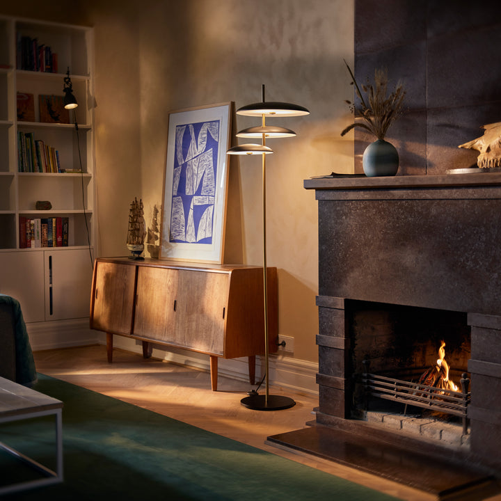 Gulvlampe, AVILO, belysning, læselys, stuen, hygge 
