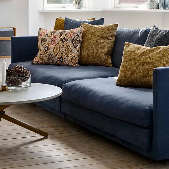 Bring hyggen ind i stuen med Tapez pude fra Compliments, komfort, indretning 