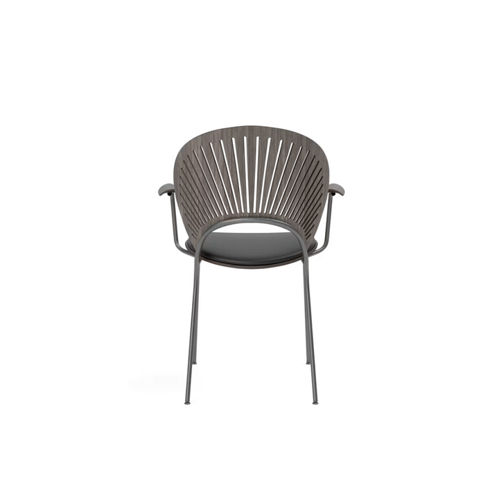 Trinidad spisebordsstol fra Fredericia Furniture. Designet af Nanna Ditzel. 