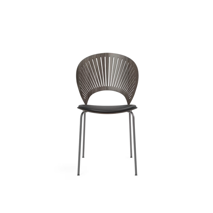 Klassisk trinidad spisebordsstol fra Fredericia Furniture, designet af Nanna Ditzel. 