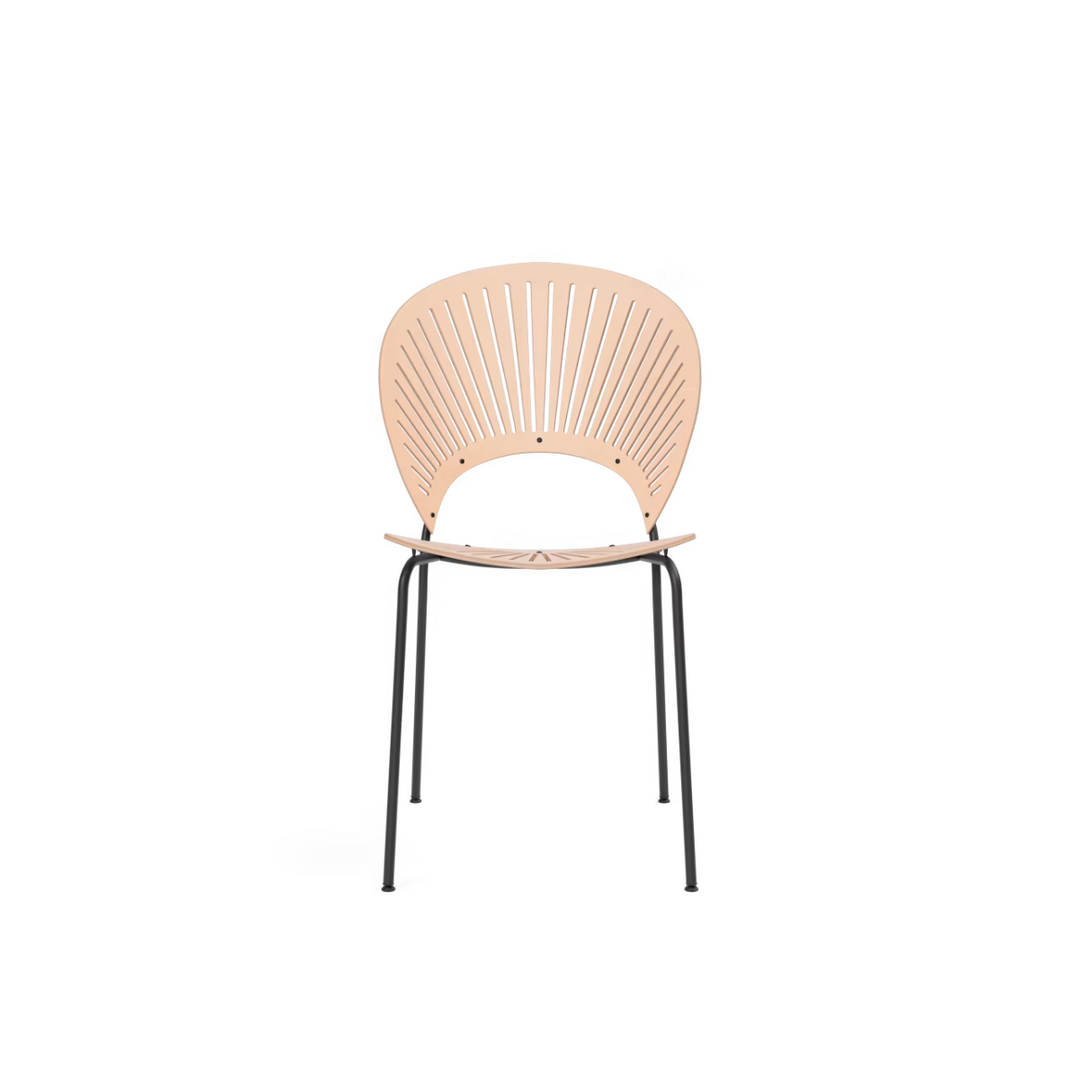 Trinidad spisebordsstol fra Fredericia Furniture. Designet af Nanna Ditzel. Klassisk design til spisestuen. 