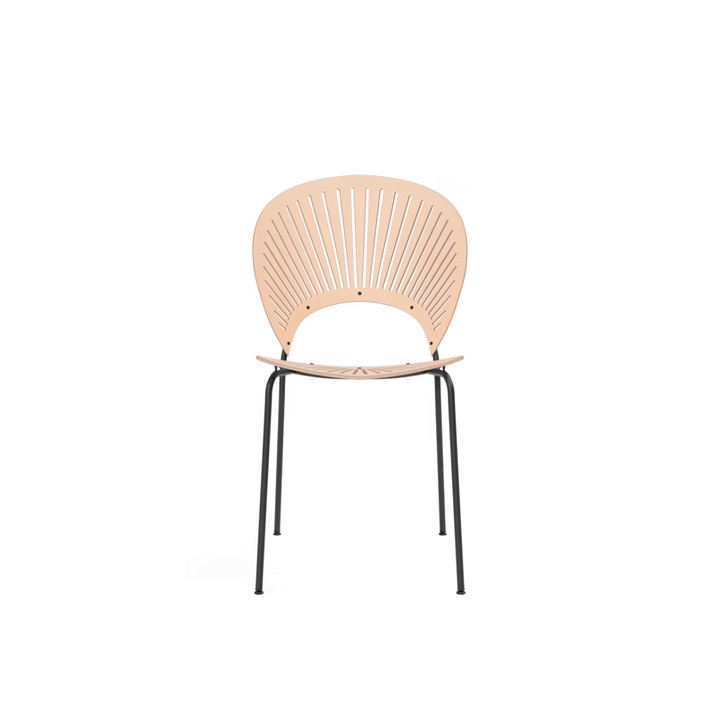 Trinidad spisebordsstol fra Fredericia Furniture. Designet af Nanna Ditzel. Klassisk design til spisestuen. 