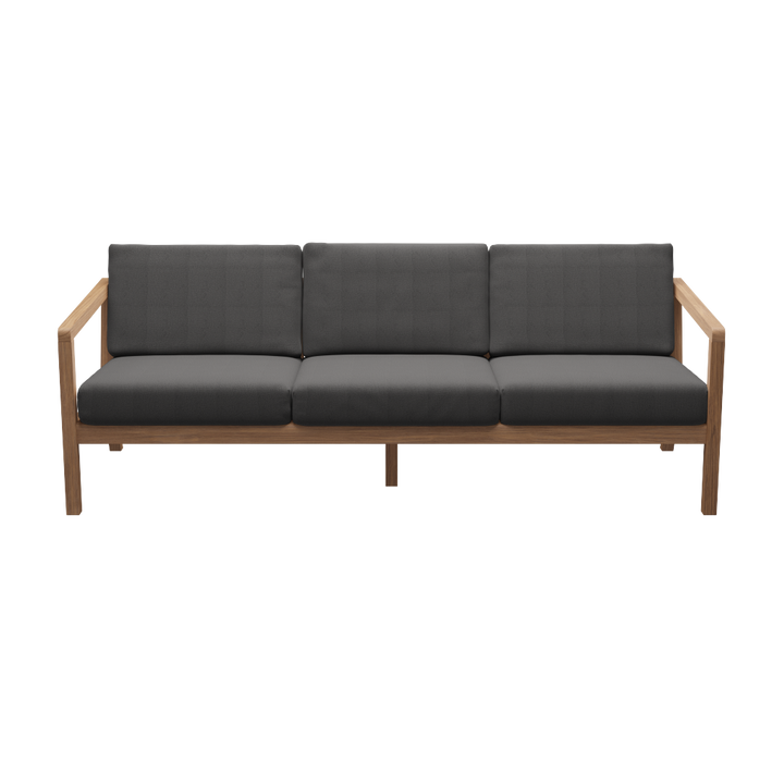 Loungesofa fra Skagerak med tilhørende hynder i forskellige farver. Flere variationer fåes hos Central Møbler