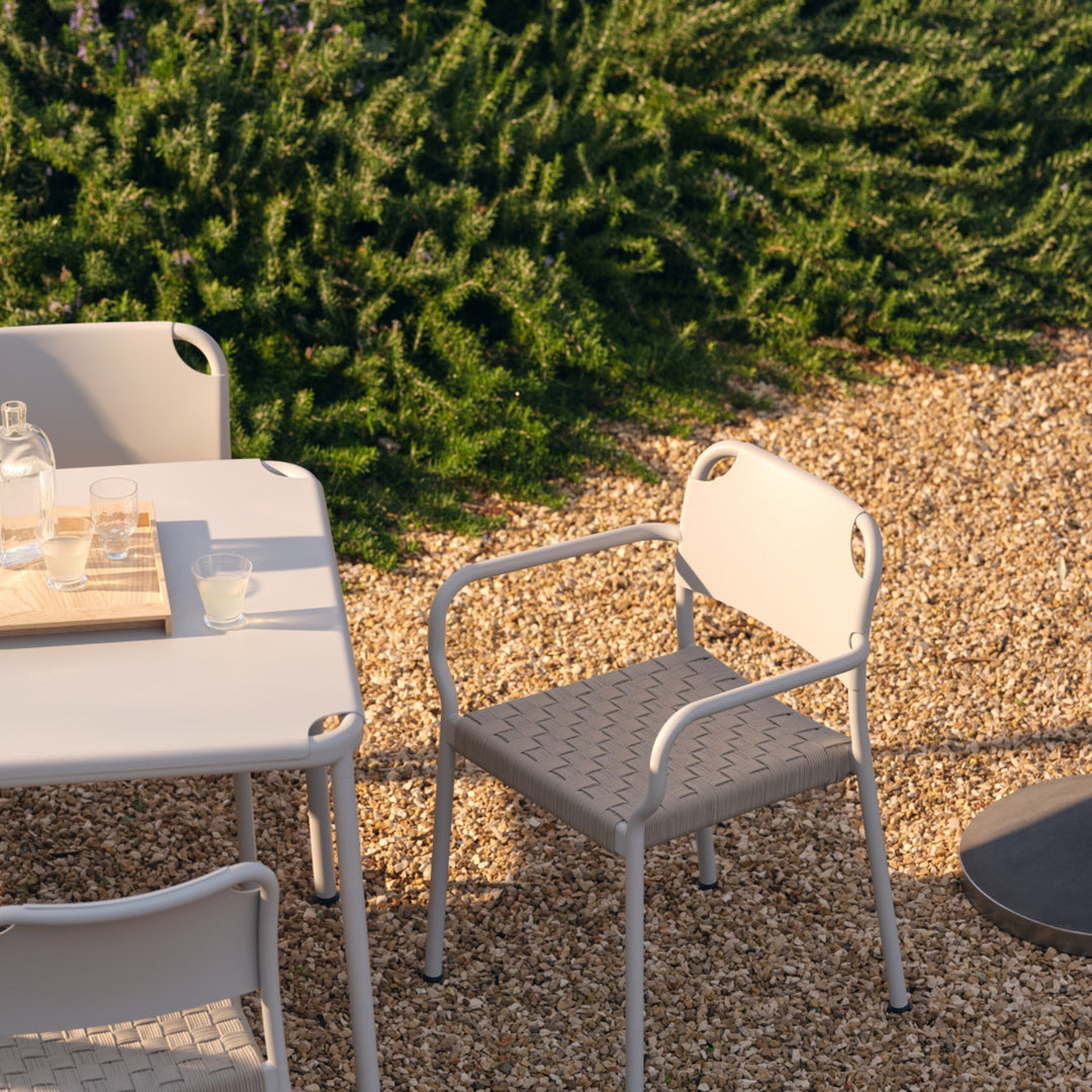 Vind armchair designet af Kasper Salto for Fritz Hansen closeup