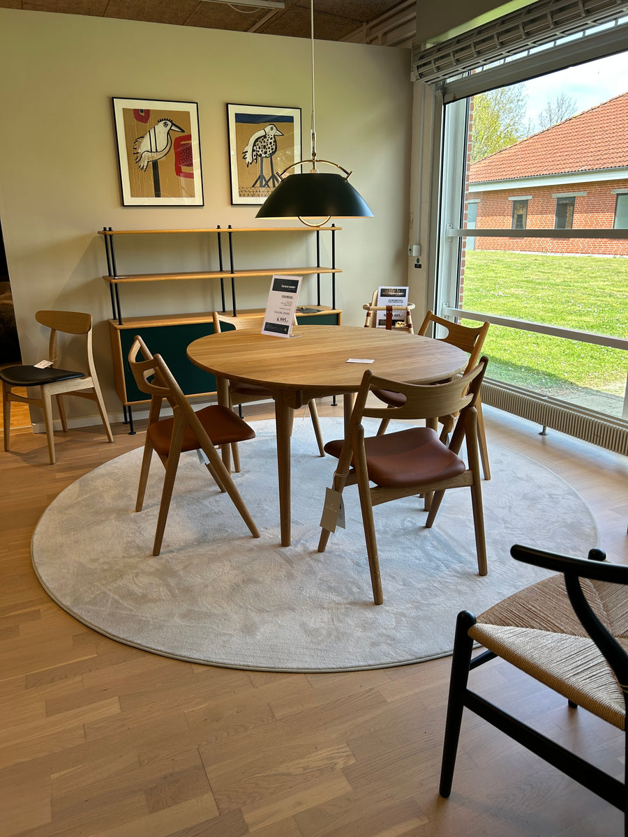 Indretning i Central Møblers showroom
