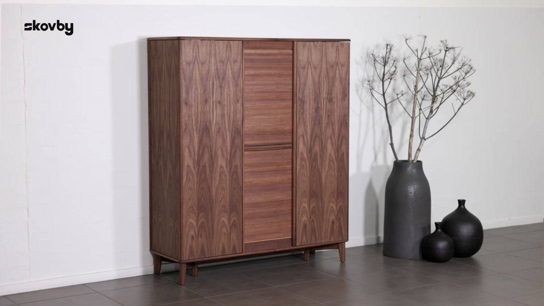 Video af Dual Kabinet 546 og dets funktioner