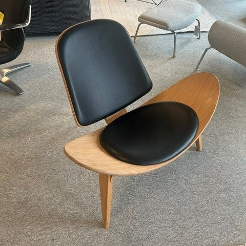 CH07 loungestol - Udstillingsmodel