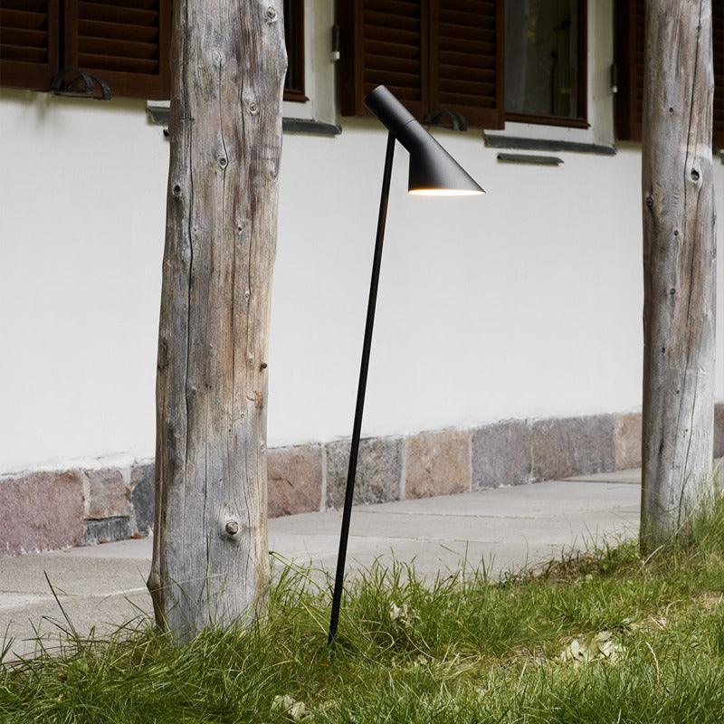 AJ Garden Lampe i lang, Black